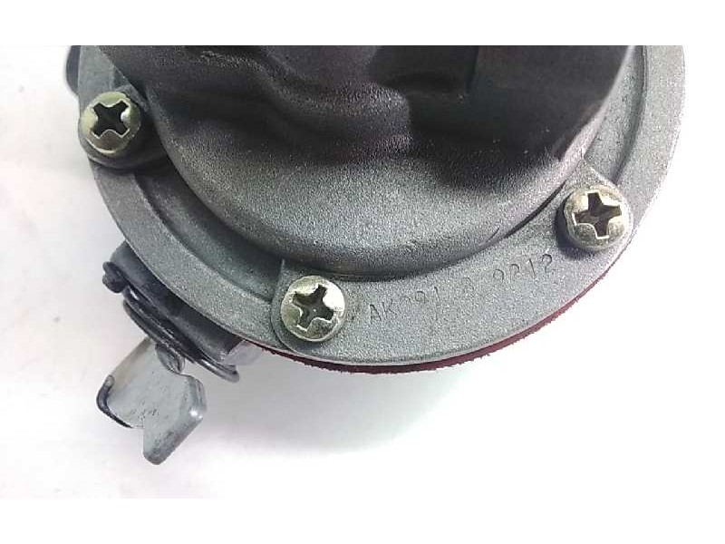 Recambio de bomba combustible para ebro l80 referencia OEM IAM AK09189212  
