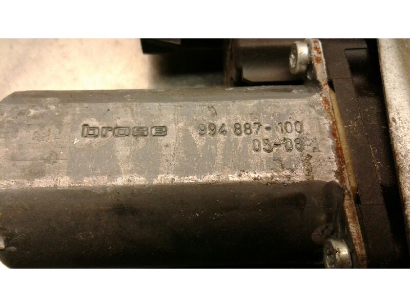 Recambio de elevalunas delantero derecho para opel astra h berlina cosmo referencia OEM IAM 13100418  