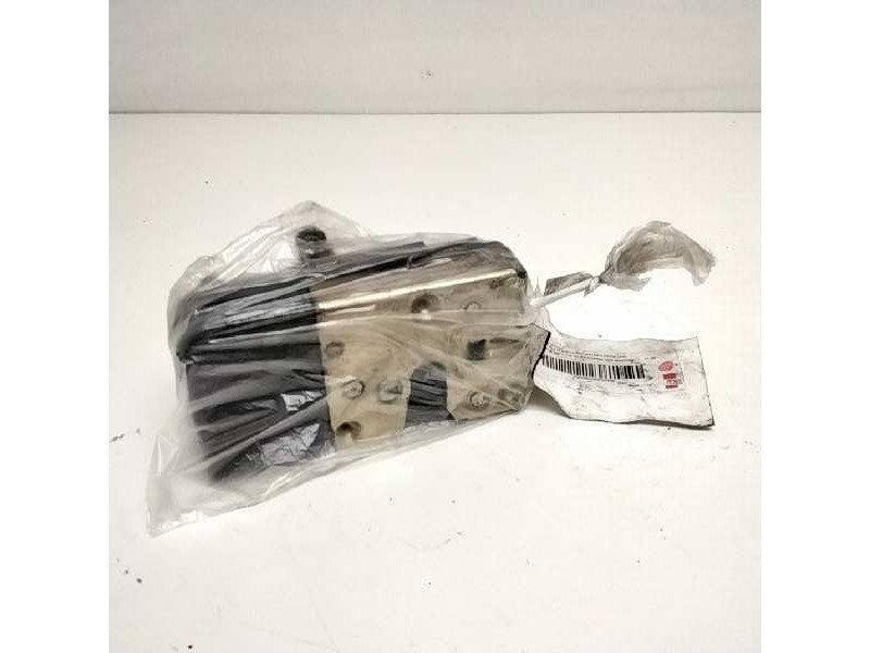 Recambio de cerradura puerta delantera derecha para citroen jumpy 1.9 td sx familiar (5/6 asientos) referencia OEM IAM   