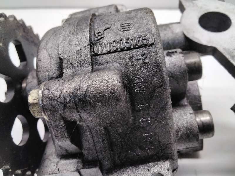 Recambio de bomba aceite para ford mondeo berlina (ge) ghia referencia OEM IAM 070905165  