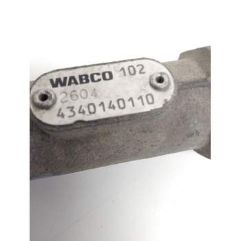 Recambio de valvula aire para renault premium 370 26 g 6x2 referencia OEM IAM 4340140110  