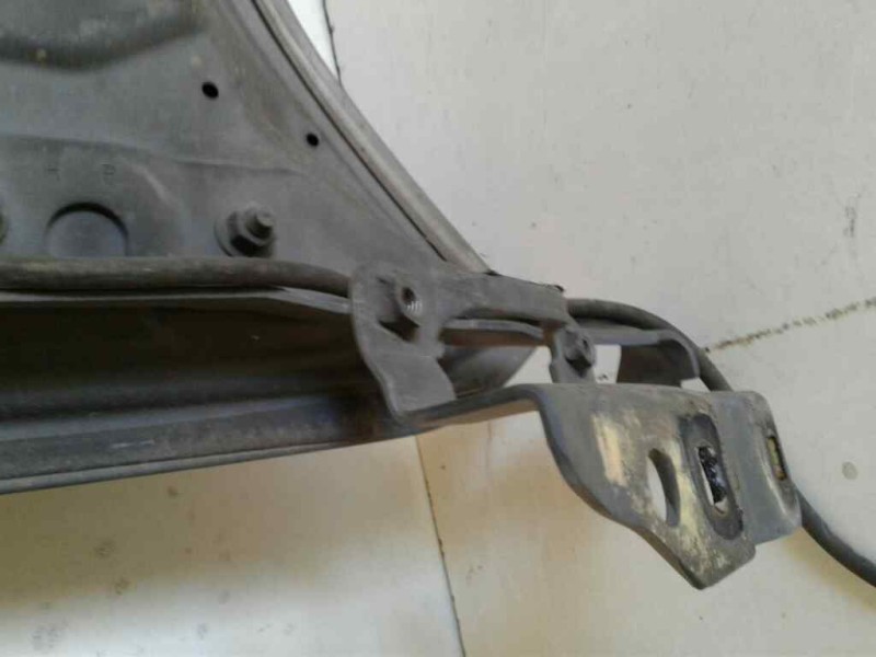 Recambio de capot para nissan x-trail (t30) comfort referencia OEM IAM F51008H3FM  