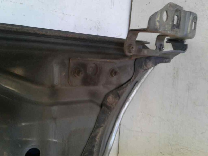 Recambio de capot para nissan x-trail (t30) comfort referencia OEM IAM F51008H3FM  