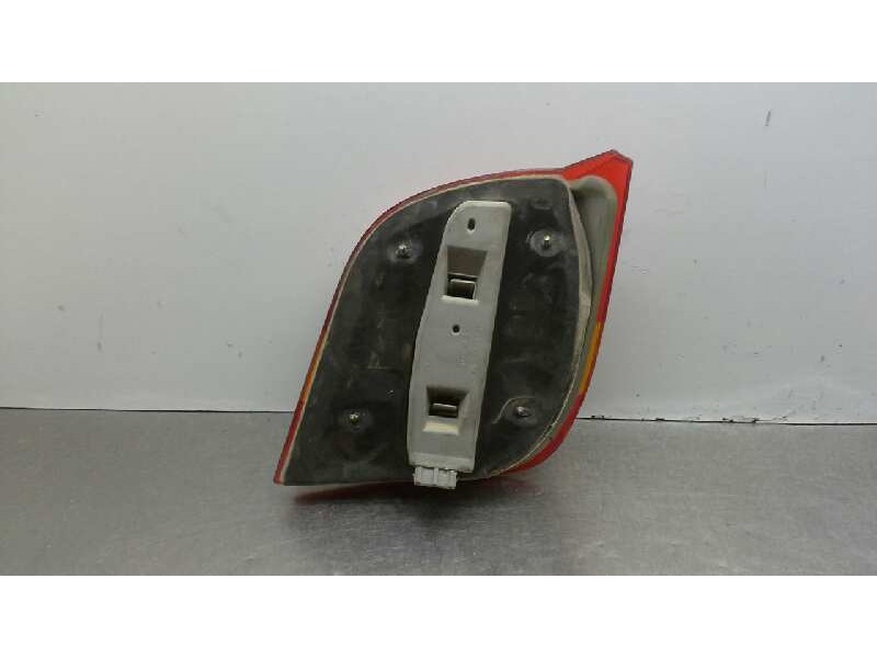 Recambio de piloto trasero izquierdo para ford fiesta berl./courier 1.8 diesel referencia OEM IAM   