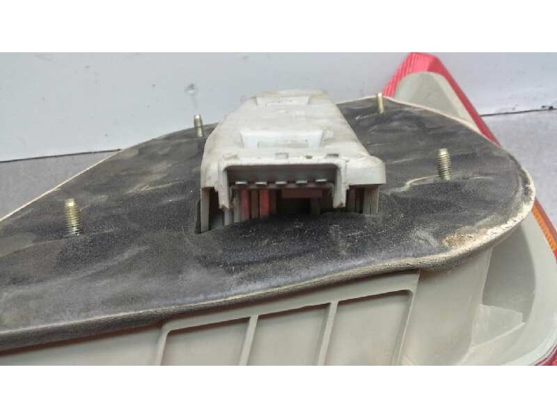 Recambio de piloto trasero izquierdo para ford fiesta berl./courier 1.8 diesel referencia OEM IAM   