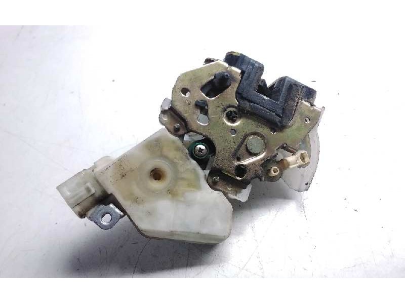 Recambio de cerradura puerta trasera izquierda para nissan x-trail (t30) comfort referencia OEM IAM 80553AA300  