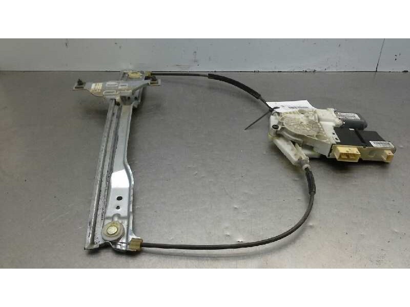 Recambio de elevalunas delantero derecho para citroen c4 coupe collection referencia OEM IAM 9647442180  