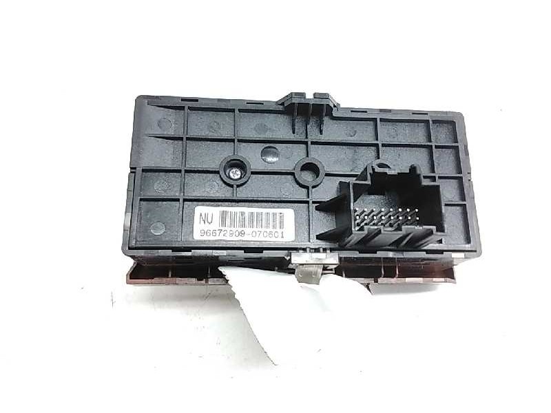 Recambio de mando luces para opel antara cosmo 4x4 referencia OEM IAM 96672909070601  