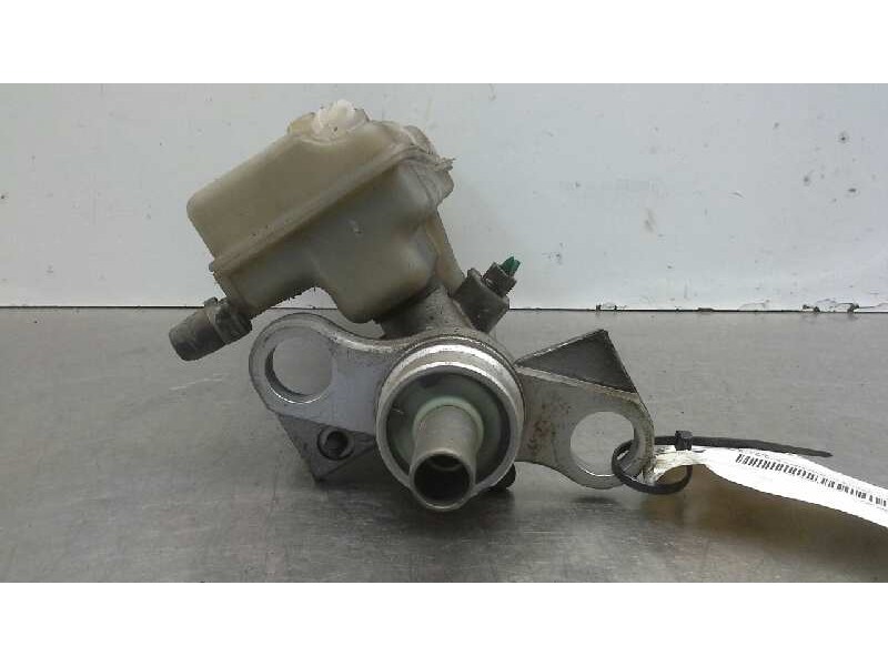 Recambio de bomba freno para renault megane ii berlina 5p 1.5 dci diesel referencia OEM IAM 142879  
