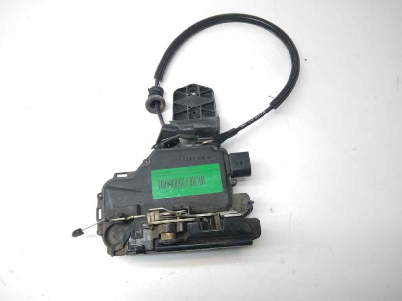 Recambio de cerradura puerta delantera derecha para volkswagen golf iv berlina (1j1) conceptline referencia OEM IAM   