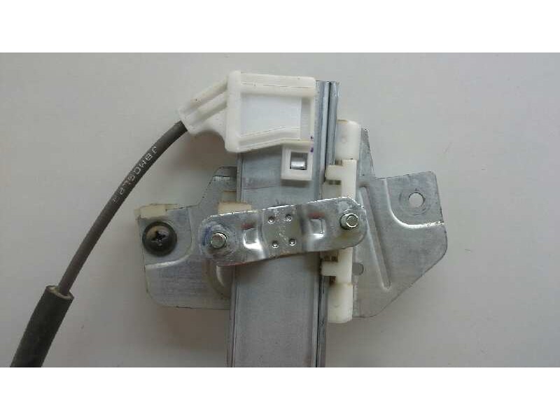 Recambio de elevalunas delantero derecho para kia rio 1.5 crdi active referencia OEM IAM 824041G010  