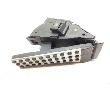 PEDAL ACELERADOR A2233000100 