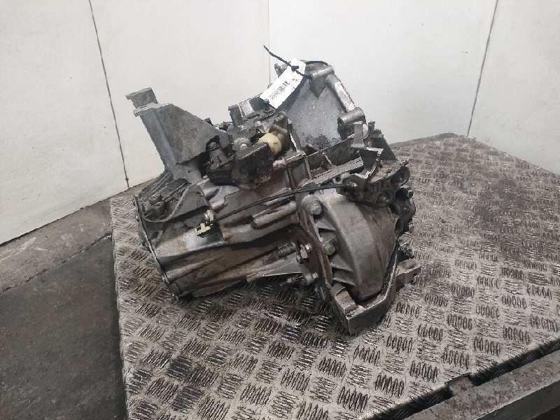 Recambio de caja cambios para peugeot 407 st sport pack referencia OEM IAM 20MB15  