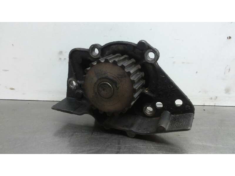 Recambio de bomba agua para citroen xsara berlina 1.9td seduction referencia OEM IAM 9627663010  