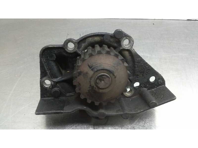 Recambio de bomba agua para citroen xsara berlina 1.9td seduction referencia OEM IAM 9627663010  