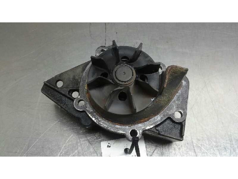 Recambio de bomba agua para citroen xsara berlina 1.9td seduction referencia OEM IAM 9627663010  