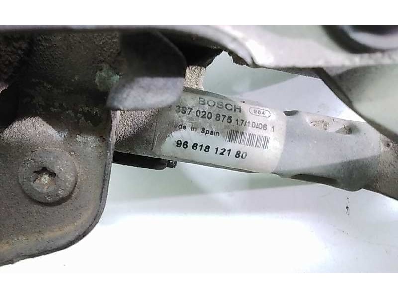 Recambio de motor limpia delantero izquierdo para peugeot 407 st sport pack referencia OEM IAM 0399241968  