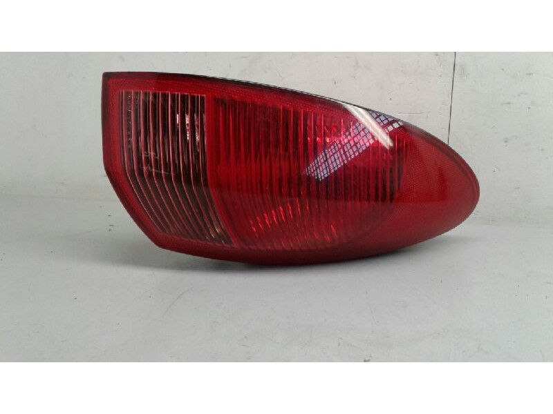 Recambio de piloto trasero izquierdo para alfa romeo 147 (190) 1.6 t.spark eco distinctive referencia OEM IAM 0046556346  