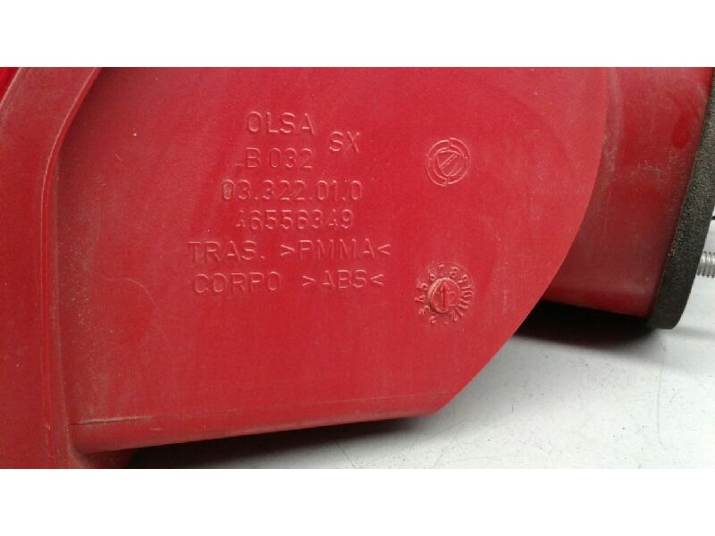 Recambio de piloto trasero izquierdo para alfa romeo 147 (190) 1.6 t.spark eco distinctive referencia OEM IAM 0046556346  