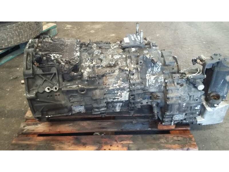 Recambio de caja cambios para renault magnum 480 referencia OEM IAM 16AS2601IT  