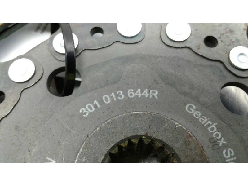 Recambio de disco embrague para nissan juke (f15) 1.2 16v cat referencia OEM IAM 301013644R  