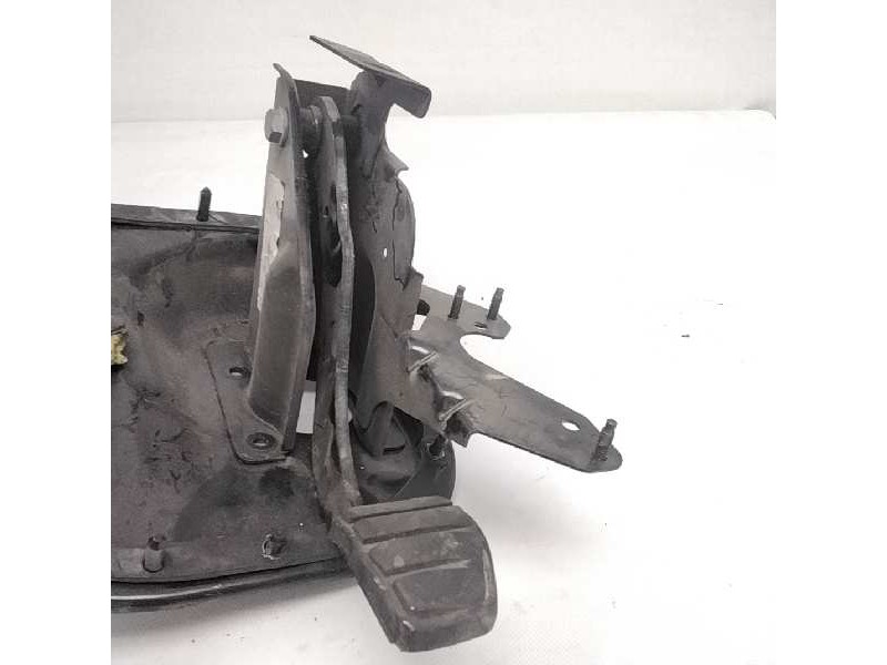 Recambio de pedal embrague para renault master desde ´98 referencia OEM IAM   