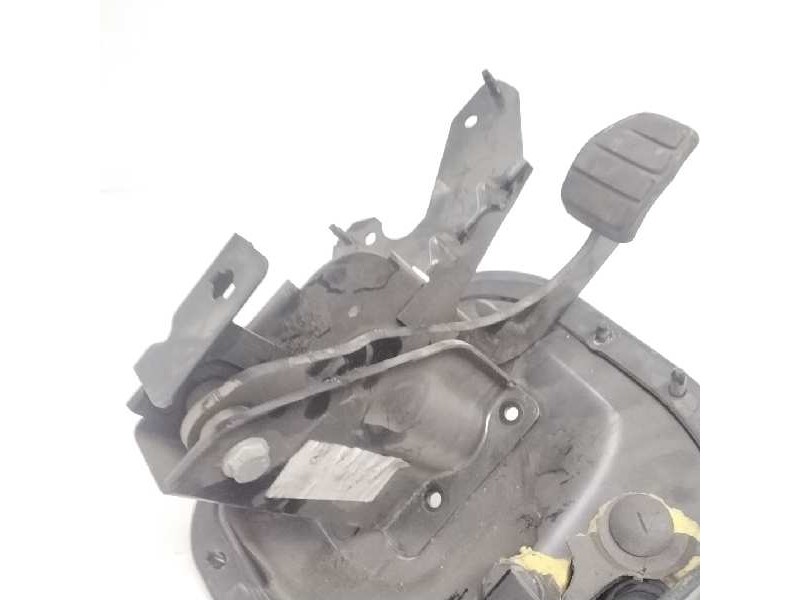 Recambio de pedal embrague para renault master desde ´98 referencia OEM IAM   