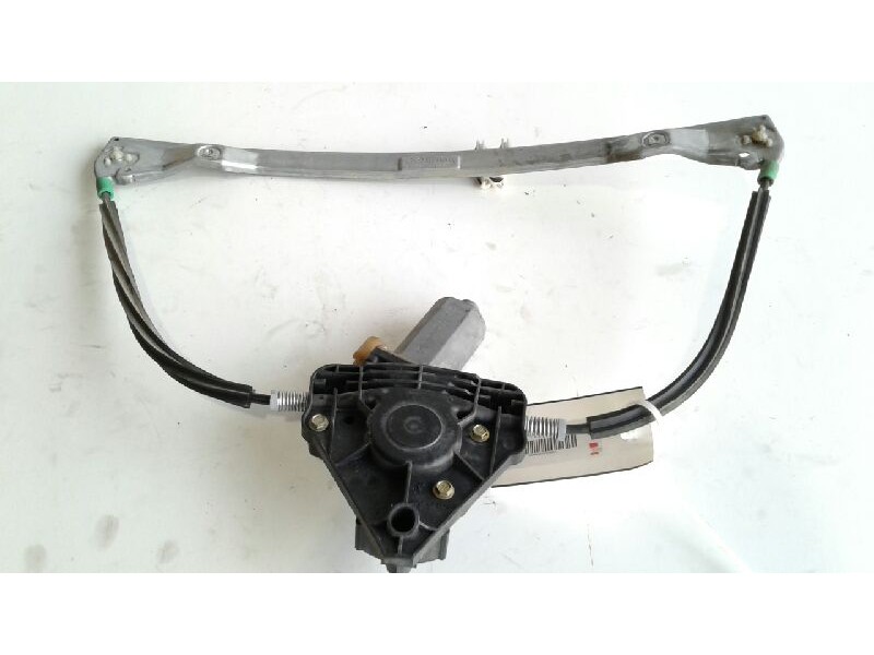 Recambio de elevalunas delantero derecho para renault clio ii fase i (b/cbo) 1.2 alize referencia OEM IAM 7701207255  