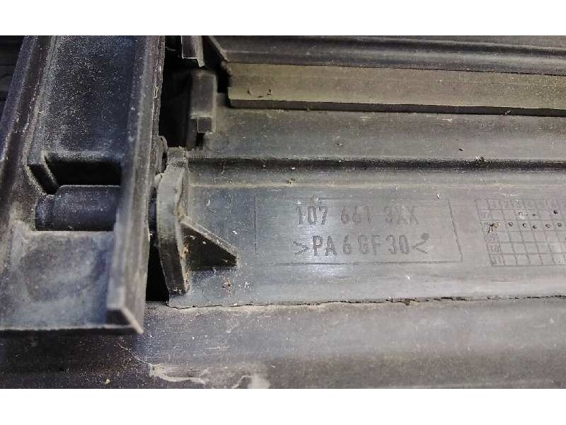 Recambio de panel frontal para bmw x6 (e71) 3.0d referencia OEM IAM 1976613XX  