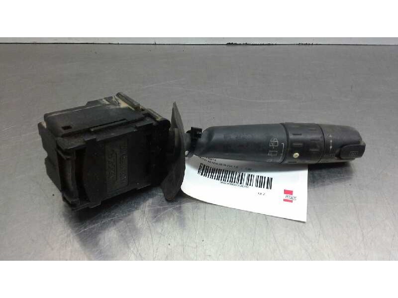 Recambio de mando limpia para citroen xsara berlina 1.6 referencia OEM IAM   