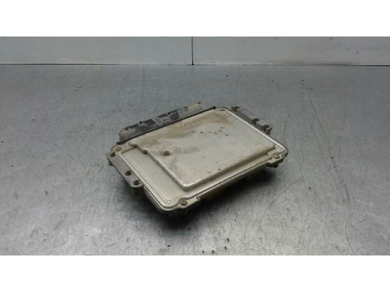 Recambio de centralita motor uce para opel astra h berlina enjoy referencia OEM IAM 0281011380 168 