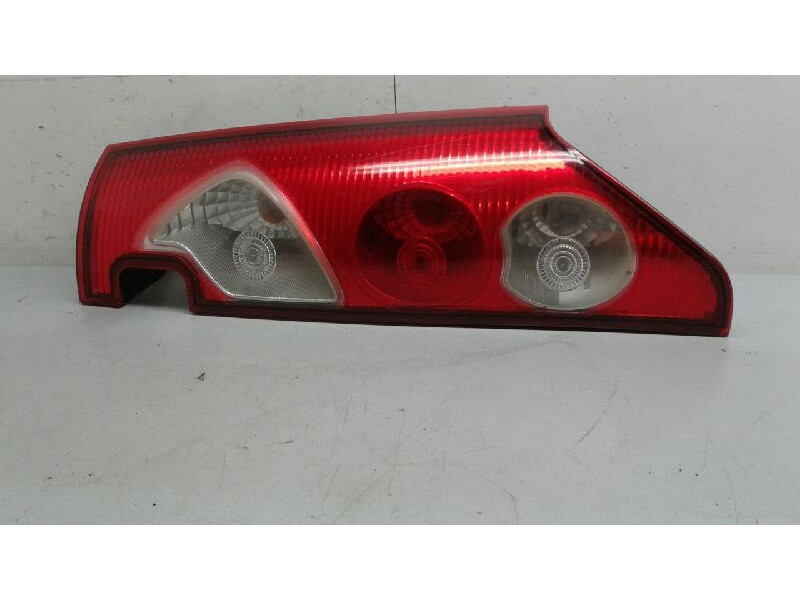 Recambio de piloto trasero derecho para renault kangoo (f/kc0) authentique referencia OEM IAM 8200150621  