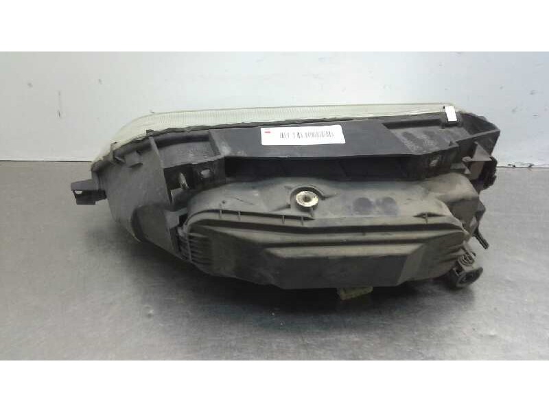 Recambio de faro derecho para citroen xantia berlina 1.9 td sx referencia OEM IAM   