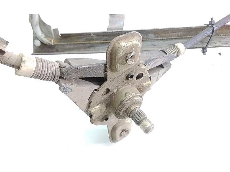 Recambio de elevalunas delantero derecho para ford fiesta courier referencia OEM IAM 89FBB23200AB  