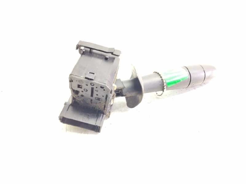 Recambio de mando limpia para renault trafic combi 2.0 dci diesel energy referencia OEM IAM 8200070265  