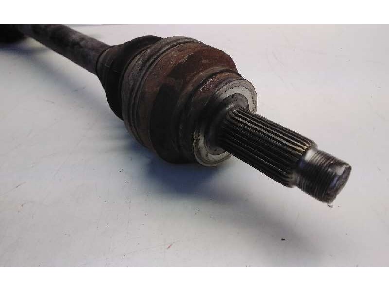 Recambio de transmision trasera derecha para bmw x6 (e71) 3.0d referencia OEM IAM 33207582141  