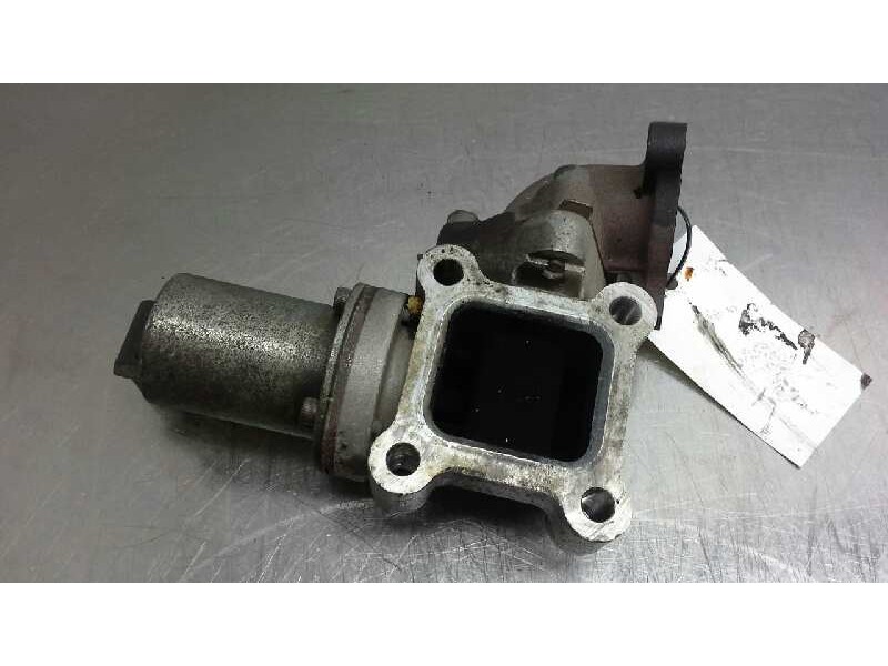 Recambio de valvula egr para kia sorento 2.5 crdi ex referencia OEM IAM   