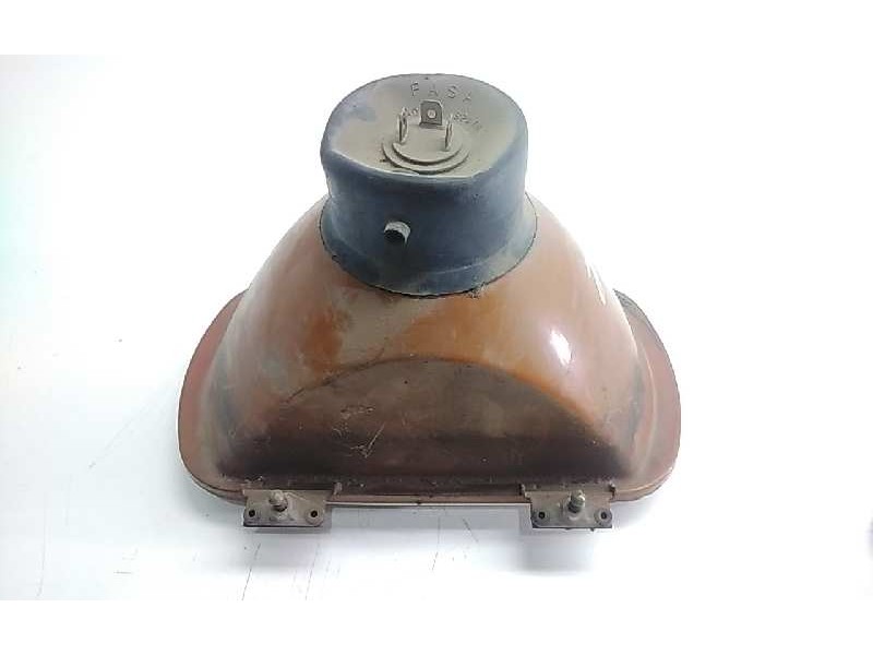 Recambio de faro derecho para ebro l80 referencia OEM IAM   