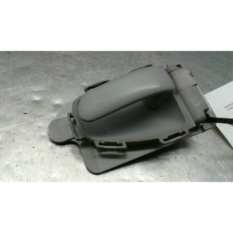 Recambio de maneta interior delantera izquierda para citroen xsara picasso 1.6 16v sx top referencia OEM IAM 9631487777  