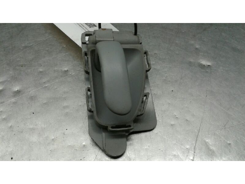 Recambio de maneta interior delantera izquierda para citroen xsara picasso 1.6 16v sx top referencia OEM IAM 9631487777  