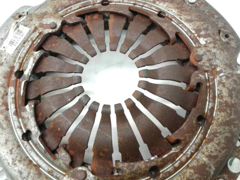 Recambio de prensa embrague para nissan note 1.5 dci turbodiesel cat referencia OEM IAM 527571  