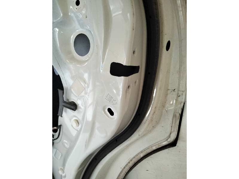 Recambio de puerta trasera derecha para mazda cx-3 evolution referencia OEM IAM   