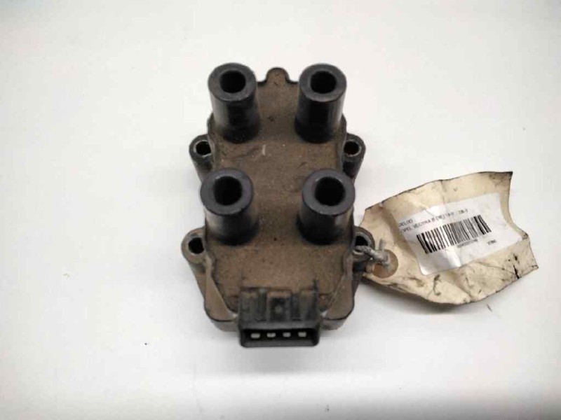 Recambio de bobina encendido para opel vectra b berlina 1.8 16v cat referencia OEM IAM 2526055A  