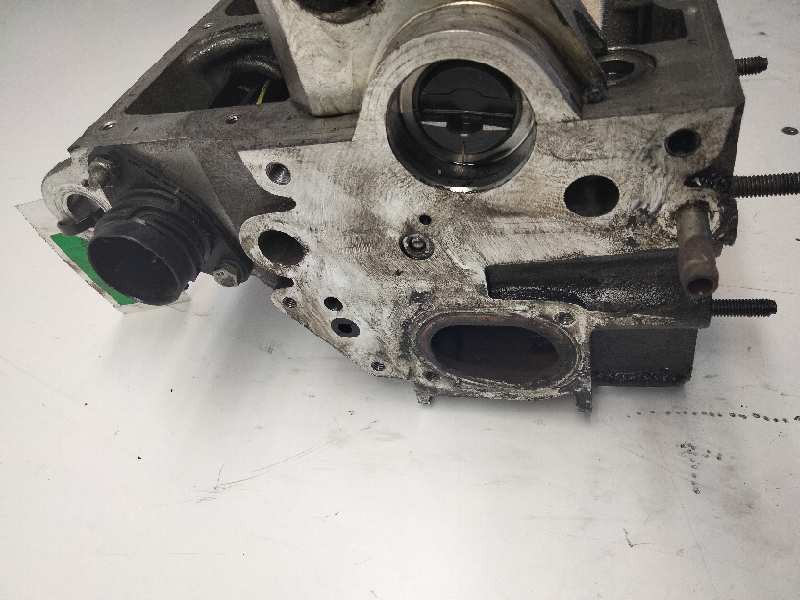 Recambio de culata para volkswagen passat berlina (3b3) edition referencia OEM IAM 0381033732  