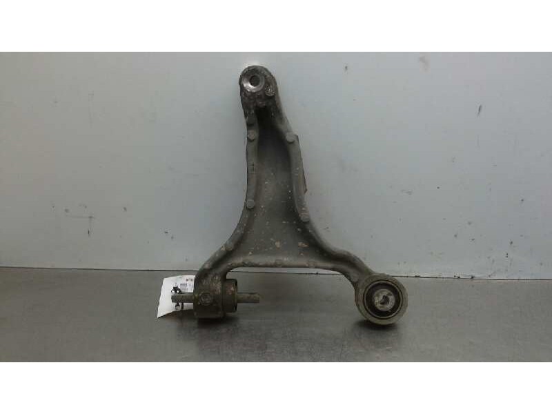Recambio de brazo suspension inferior delantero izquierdo para volvo xc70 2.4 d awd kinetic referencia OEM IAM 08646375 SV662001