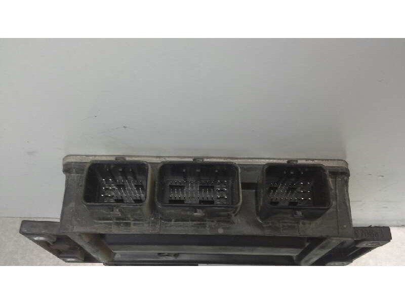 Recambio de centralita motor uce para renault kangoo (f/kc0) luxe privilege referencia OEM IAM 8200911560 212 