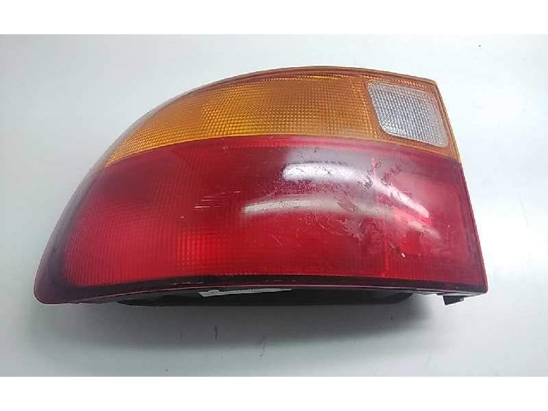 Recambio de piloto trasero izquierdo para kia sephia 1.5 cat referencia OEM IAM OK21151140L  107333