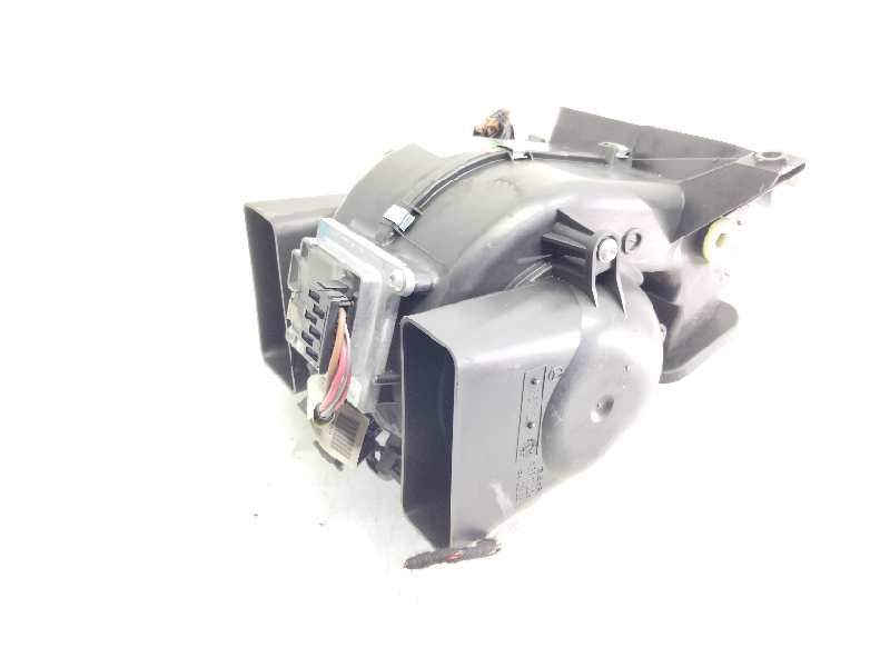 Recambio de motor calefaccion para mercedes clase m (w163) 400 cdi (163.128) referencia OEM IAM A1638300308  