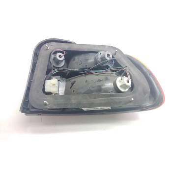 Recambio de piloto trasero izquierdo para kia sephia 1.5 cat referencia OEM IAM OK21151140L  107333