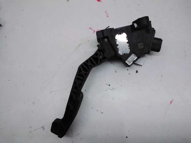 Recambio de pedal acelerador para toyota yaris (ksp9/scp9/nlp9) básico referencia OEM IAM 44172662196LHD  